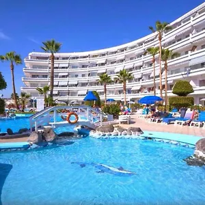 https://club-atlantis-studio-54-in-front-line-tenerife.tenerifehoteles.net